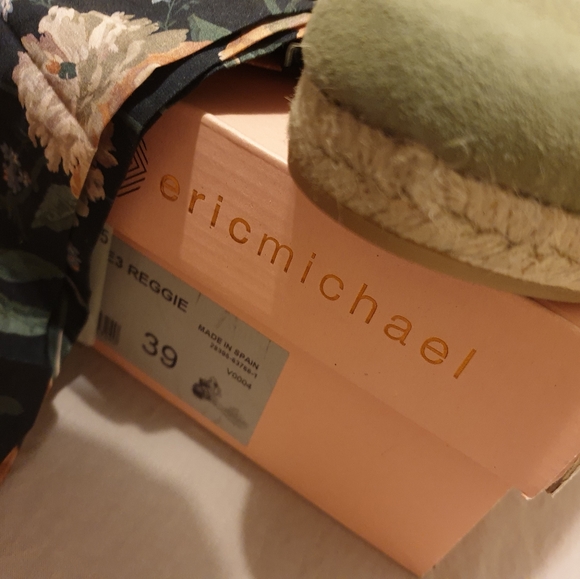 Eric Michael espadrille, size 39, pistachio - Picture 3 of 5